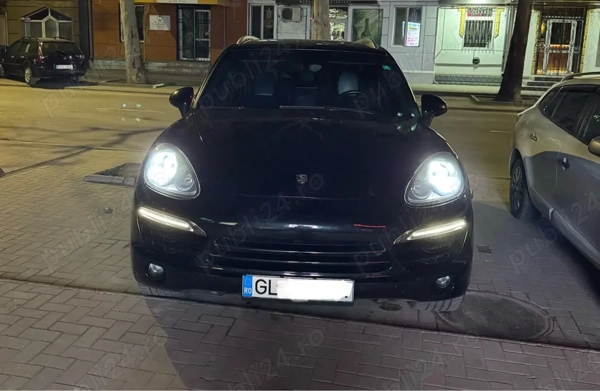 PORSCHE Cayenne 2012 — imagine 5