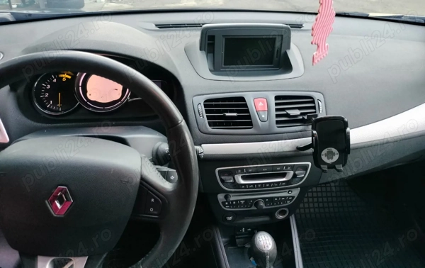 RENAULT Megane 2010 — imagine 7