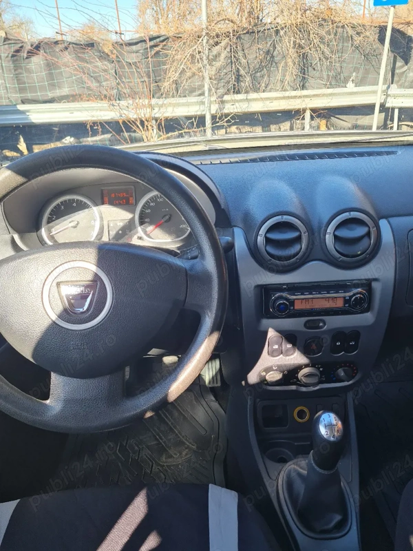 DACIA Duster 2010 — imagine 5