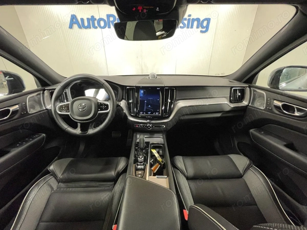 VOLVO Unknown Model 2021 — imagine 7