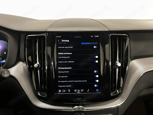 VOLVO Unknown Model 2022 — imagine 18