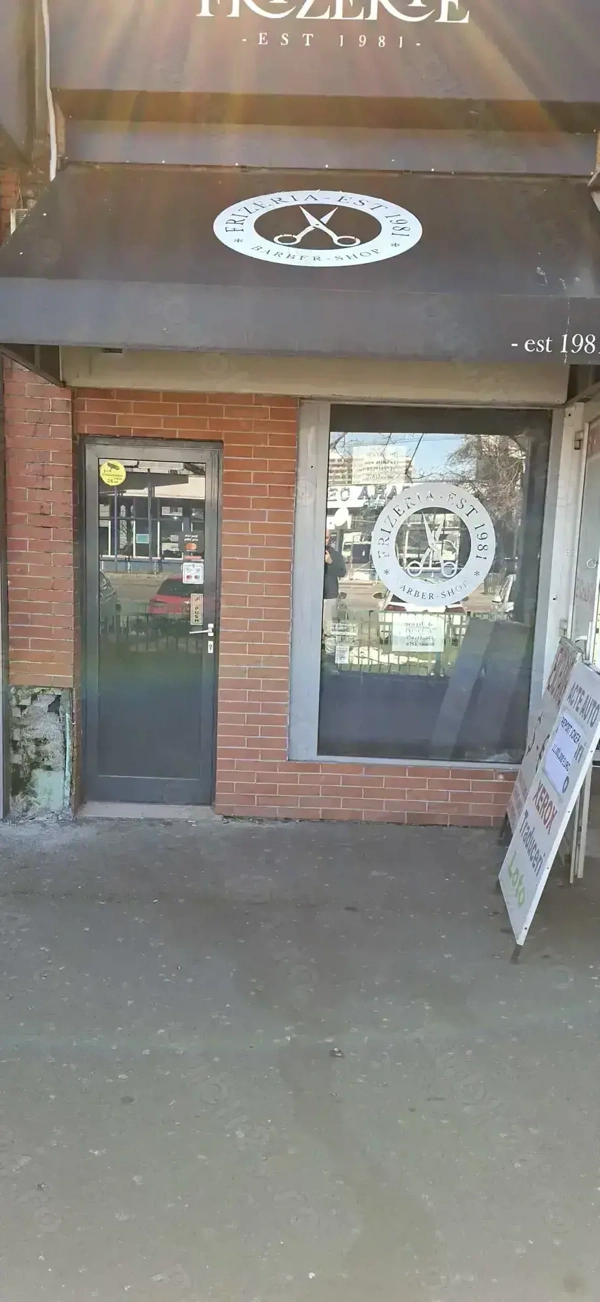Zona Gara Obor spatiu comercial 12 mp și 8 mp