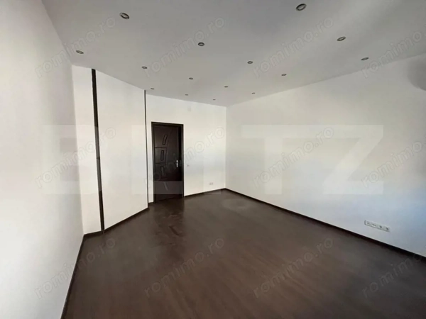 Apartament 3 camere, 140 mp, zona Ultracentral — fotografia 1