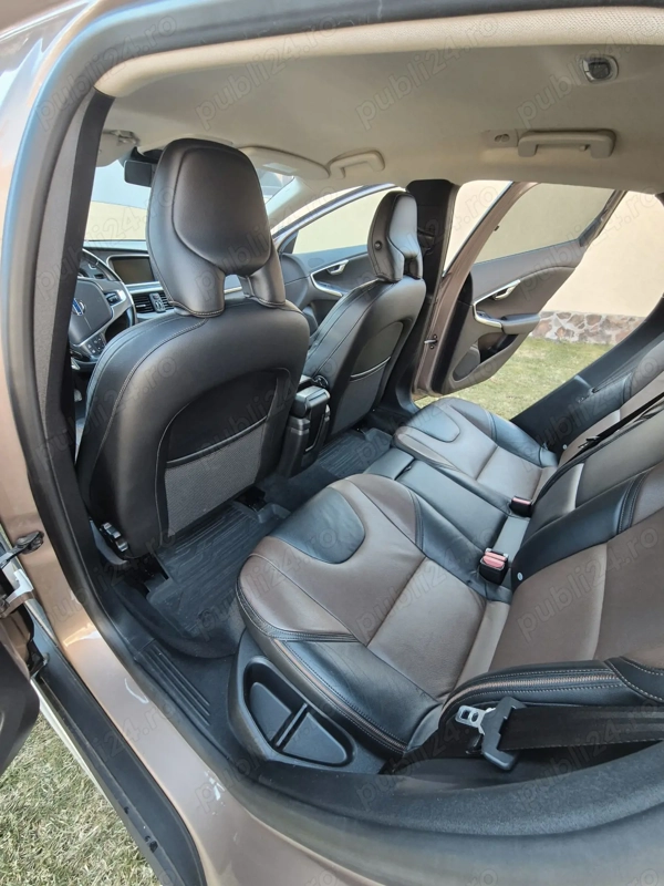 VOLVO V40 Cross Country 2013 — imagine 6