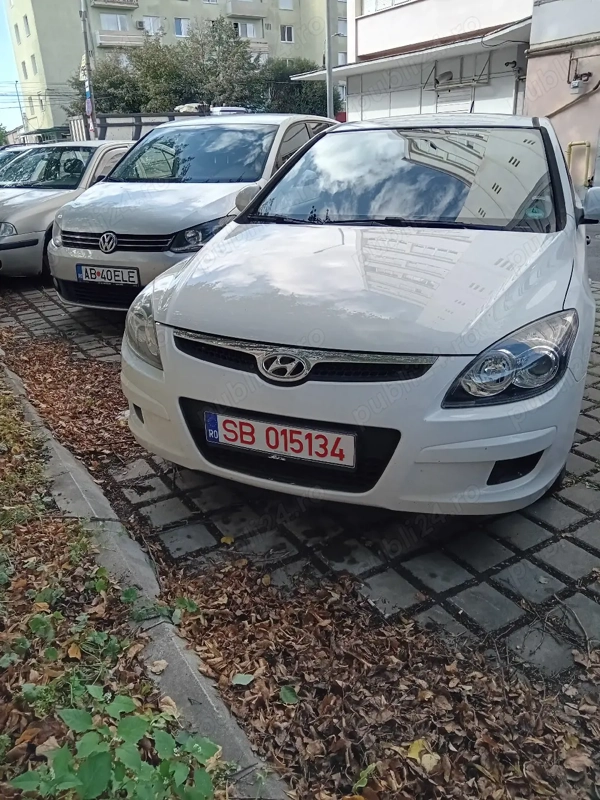 HYUNDAI i30 2010 — imagine 5