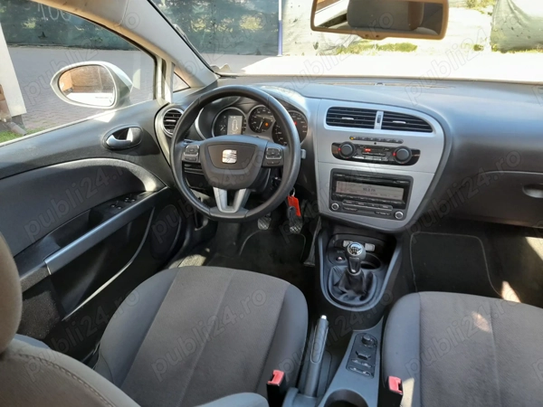 SEAT Leon 2011 — imagine 8