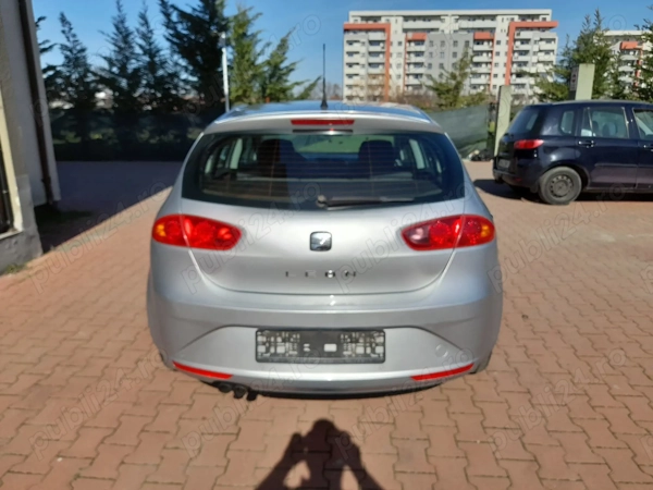 SEAT Leon 2011 — imagine 4