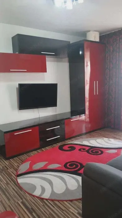 Apartament 2 camere, 39 mp, zona Craiovita Noua — fotografia 1