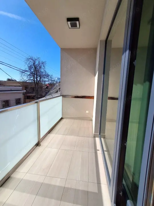 Apartament 96 mp + garaj subteran, bloc 2018, zonă Centrală — fotografia 3