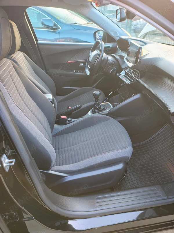 PEUGEOT 2008 2020 — imagine 16