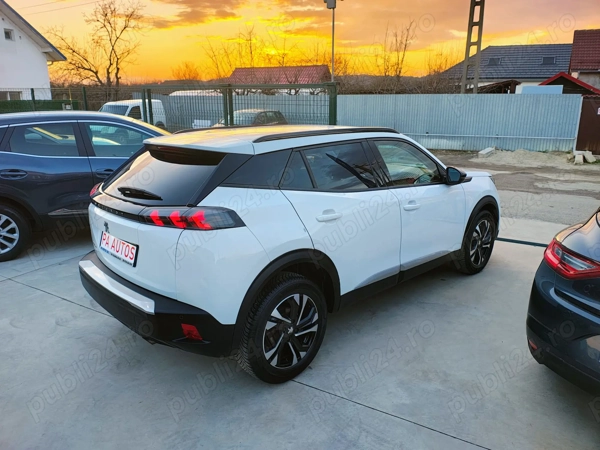 PEUGEOT 2008 2022 — imagine 8