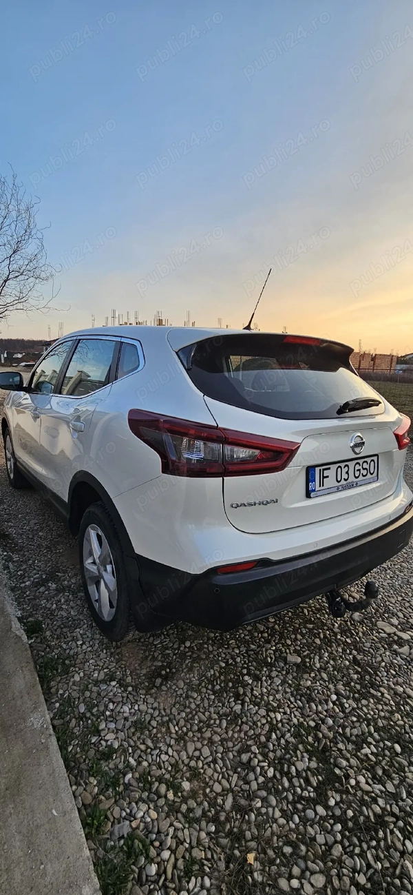 NISSAN Qashqai 2020 — imagine 4