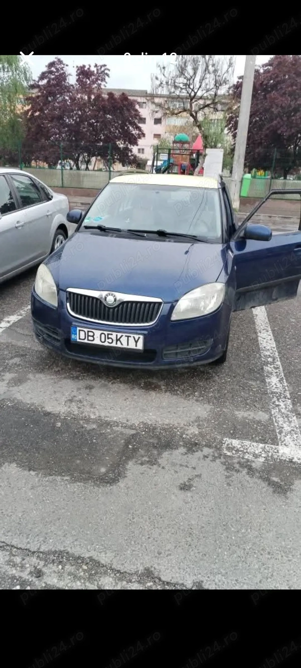 SKODA Fabia 2009 — imagine 4