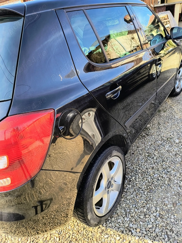 SKODA Fabia 2009 — imagine 4