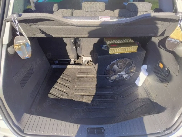 FORD C-Max 2010 — imagine 5