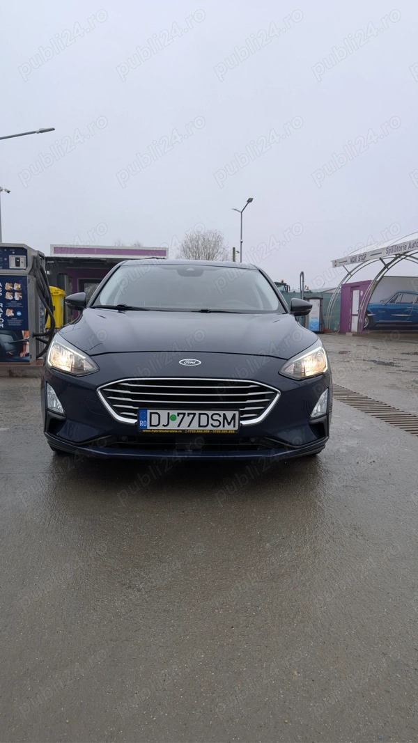 FORD Focus 2019 — imagine 4
