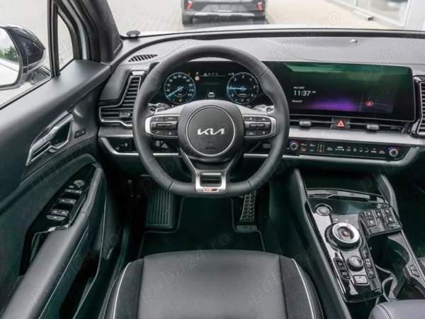 KIA Sportage 2023 — imagine 3