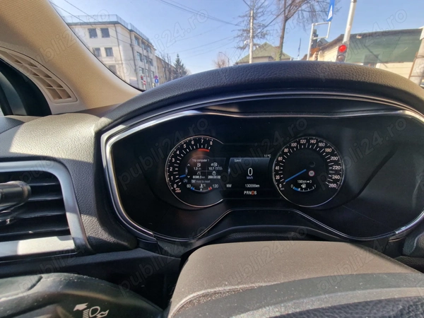 FORD Mondeo 2018 — imagine 9