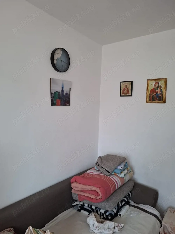 închiriez camera de cămin — fotografia 1