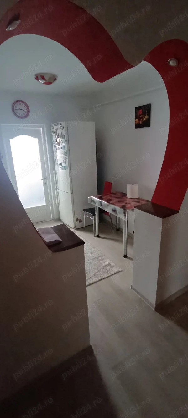 Se închiriază apartament cu 2 camere — fotografia 3