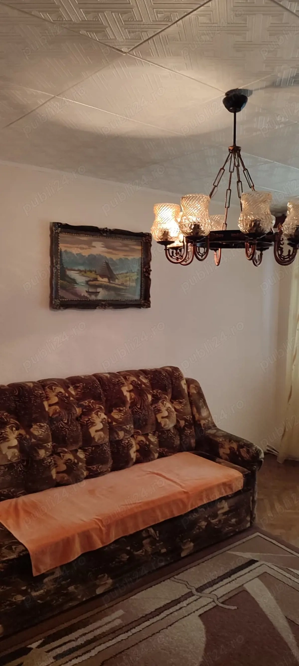 Apartament 2 camere, et.4, 49 mp, Cugir — fotografia 1