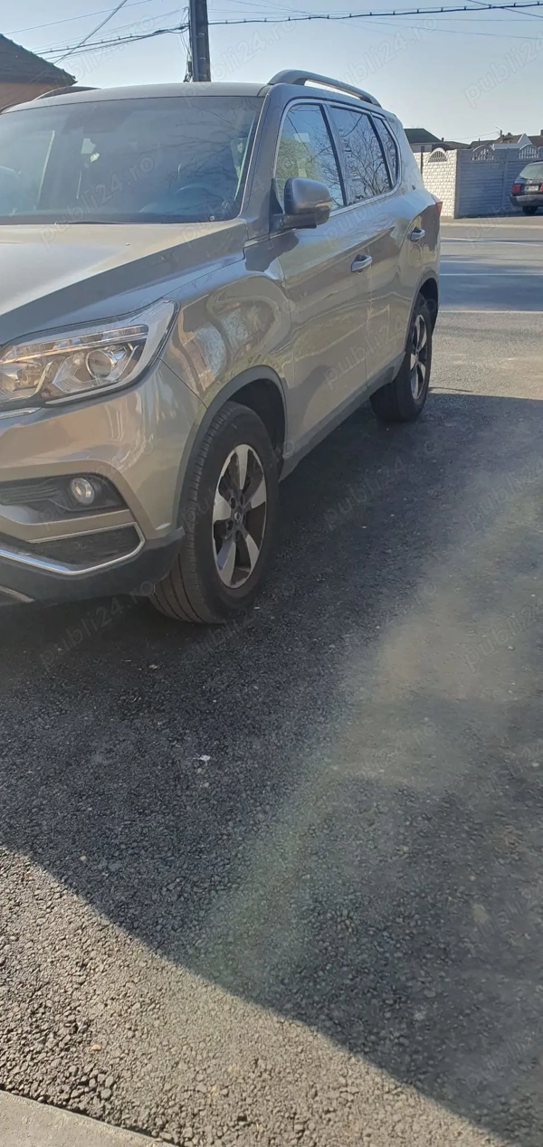SSANGYONG Rexton 2018 — imagine 3