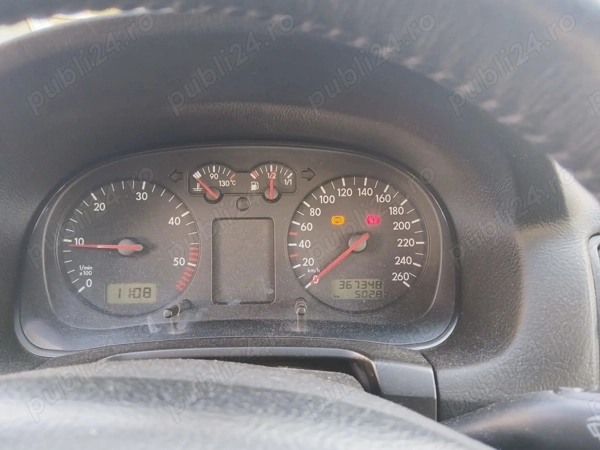 VOLKSWAGEN Golf 2004 — imagine 5