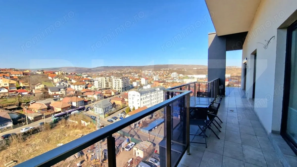 Penthouse cu 4 camere, 95 mp, 2 parcari subterane, panorama, zona Iris — fotografia 2