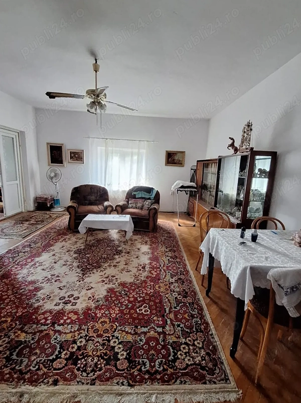 Apartament 2 camere vanzare- strada Garii ( zona restaurantului Ca Jou) — fotografia 1