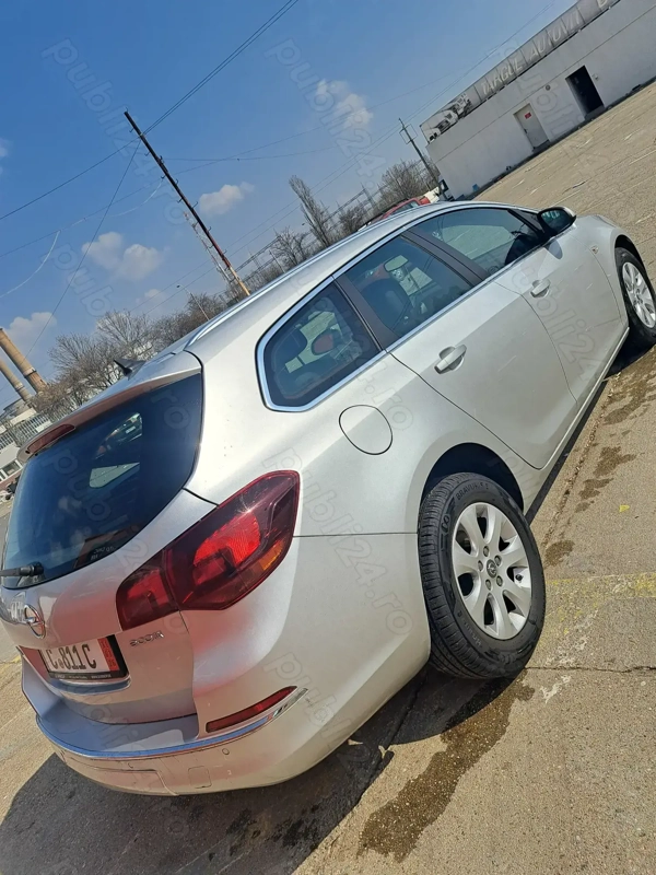 OPEL Astra 2015 — imagine 4