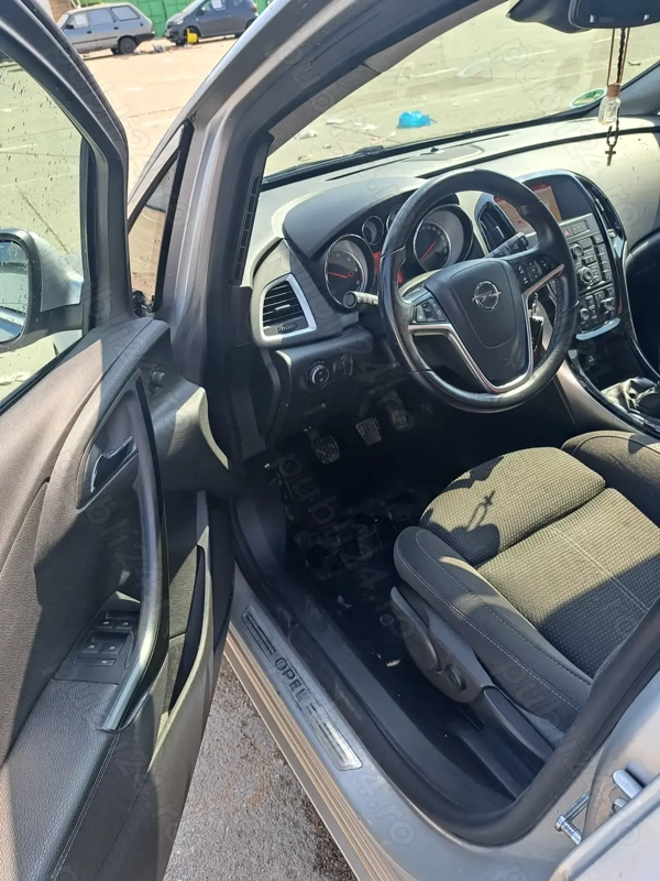 OPEL Astra 2015 — imagine 10