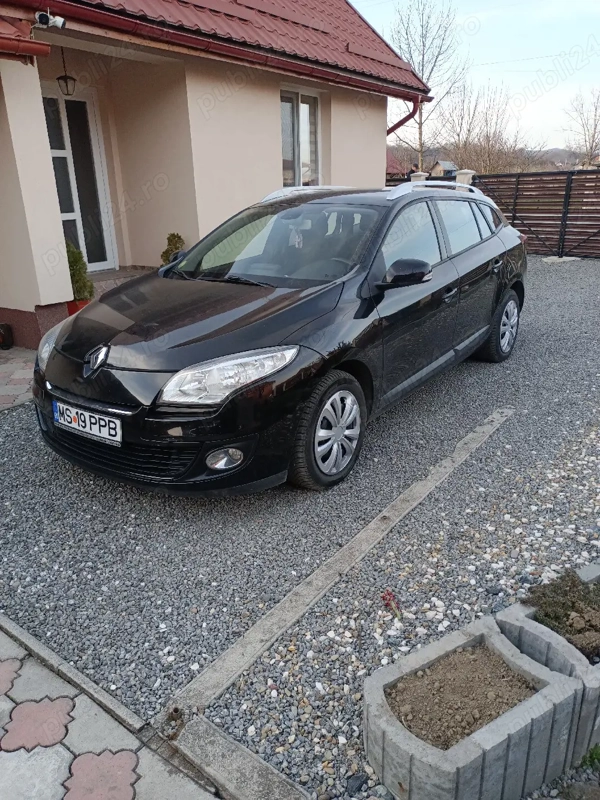RENAULT Megane