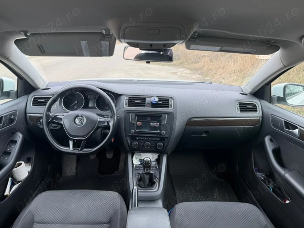 VOLKSWAGEN Jetta 2017 — imagine 7