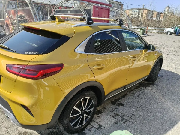 KIA Xceed 2021 — imagine 2
