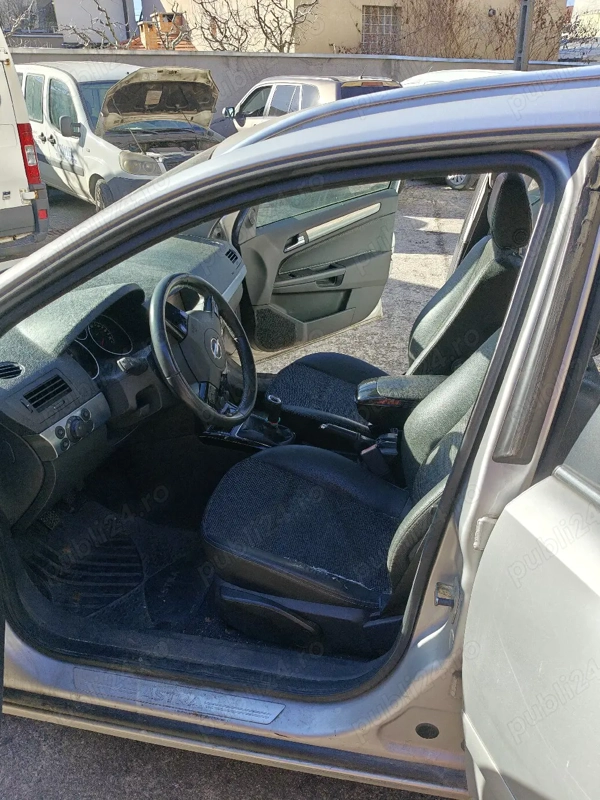 OPEL Astra 2010 — imagine 5