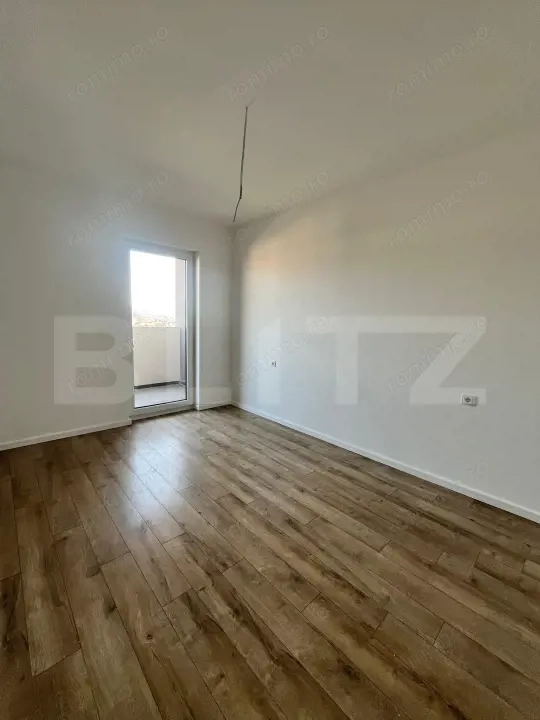 Apartament 3 camere, 2 băi, 2 terase, bloc nou — fotografia 3
