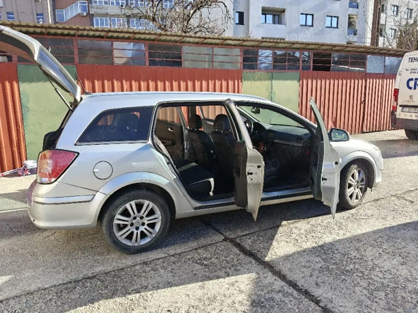 OPEL Astra 2010 — imagine 2