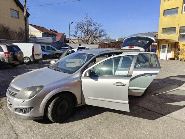 OPEL Astra 2010 — imagine 4