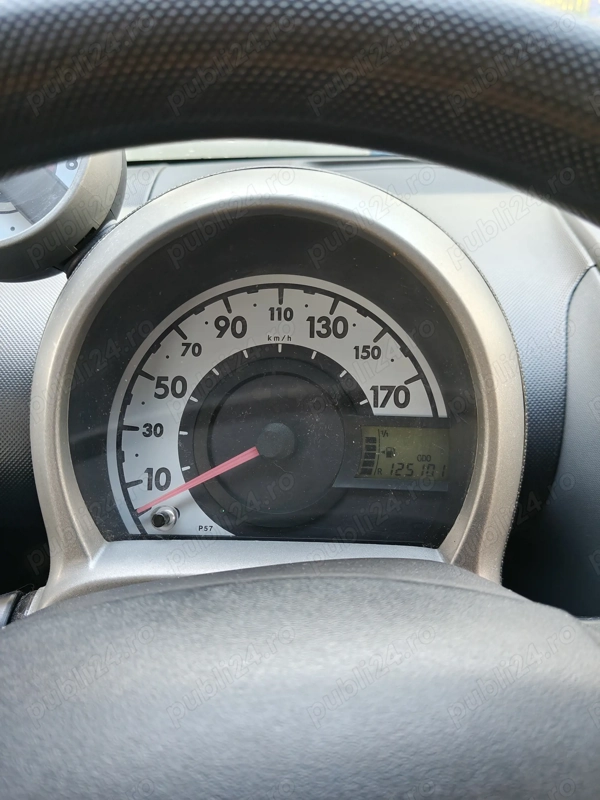 TOYOTA Aygo 2006 — imagine 9