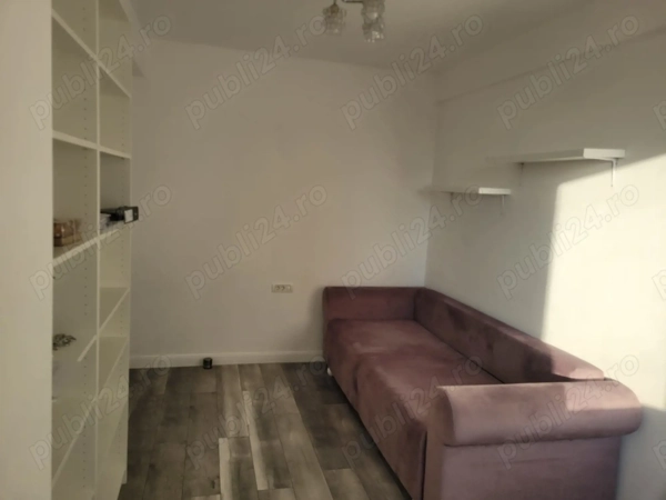 Apartament 3 camere, direct de la proprietar — fotografia 3