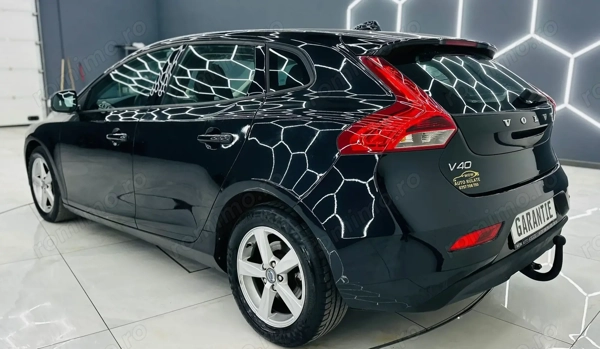 VOLVO V40 2013 — imagine 4