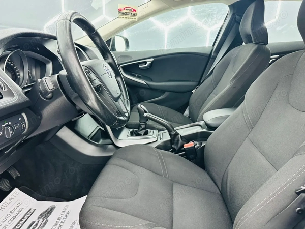VOLVO V40 2013 — imagine 13