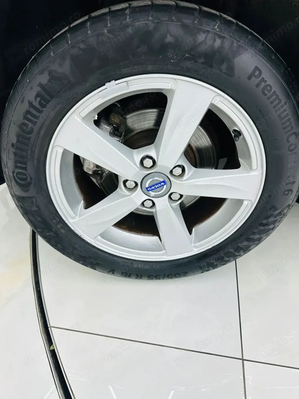 VOLVO V40 2013 — imagine 9