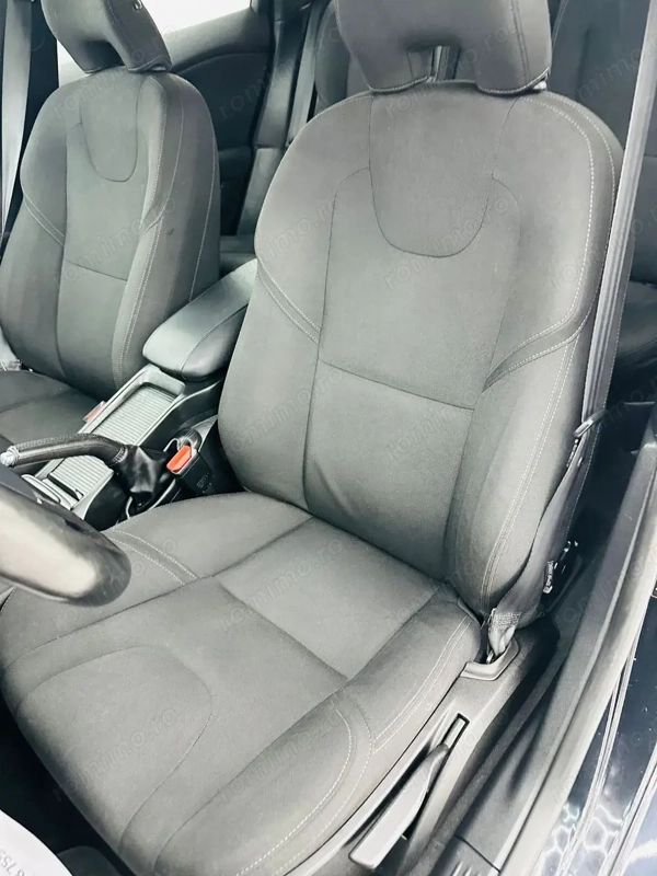 VOLVO V40 2013 — imagine 14