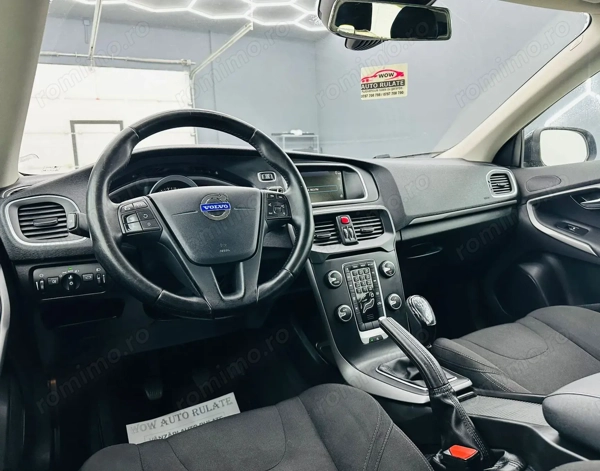 VOLVO V40 2013 — imagine 19