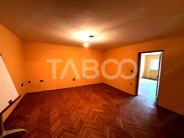 Apartament de vanzare cu 4 camere 110 mp Orasul de Jos Sibiu — fotografia 1