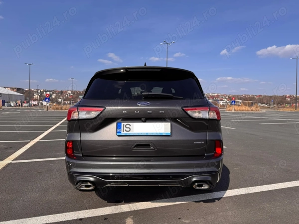 FORD Kuga 2022 — imagine 4