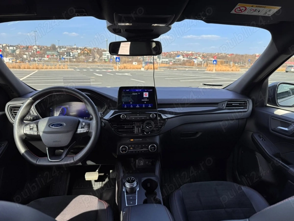 FORD Kuga 2022 — imagine 6
