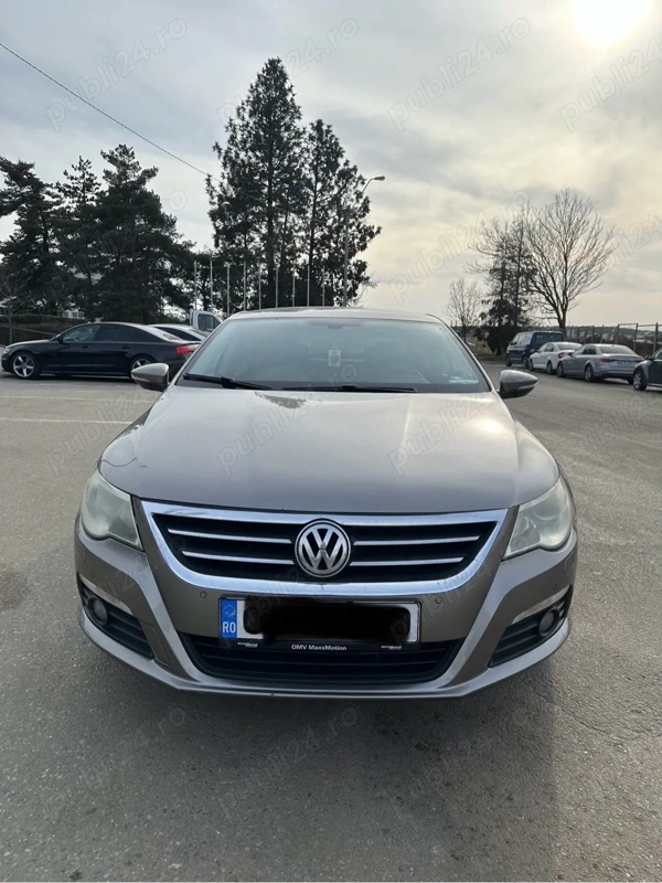 VOLKSWAGEN Passat CC 2011