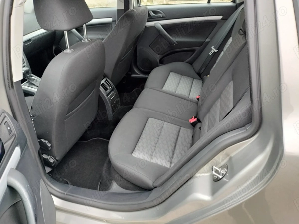 SKODA Octavia 2011 — imagine 6